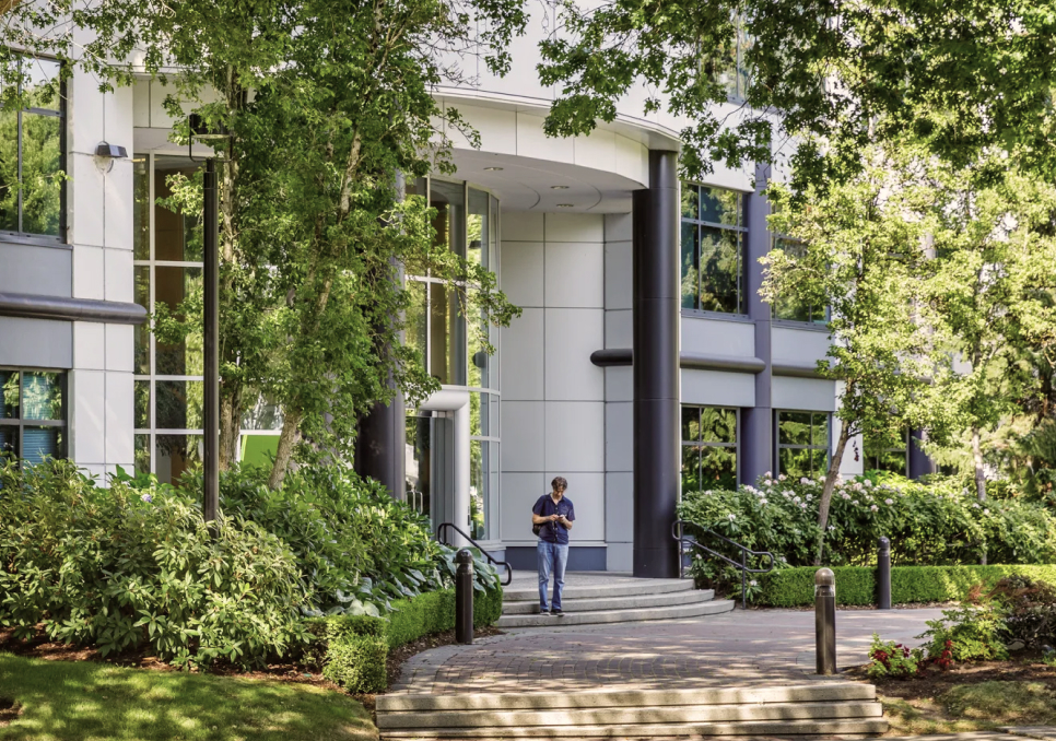 Crestwood Corporate Centre | Vancouver Real Estate Developer | Peterson