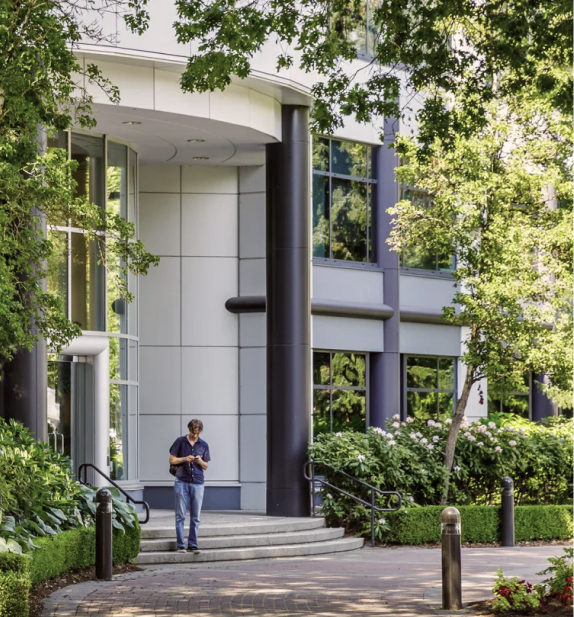 Crestwood Corporate Centre | Vancouver Real Estate Developer | Peterson
