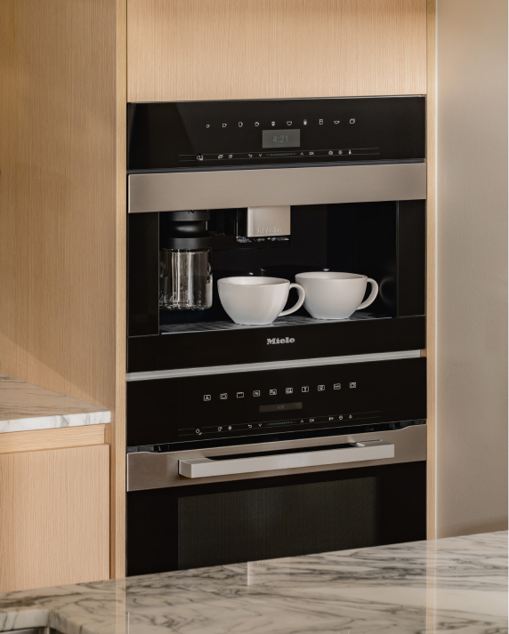 Ashleigh Oakridge Kitchen | Vancouver Real Estate Developer | Peterson